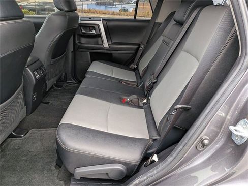 Used 2019 Toyota 4Runner SR5 image 31