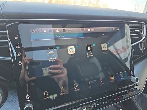 Used 2024 Jeep Grand Wagoneer L Series II w/ Quick Order Packagew 28T image 58