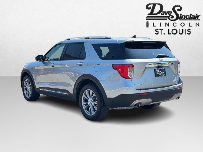 Used 2022 Ford Explorer Limited w/ Equipment Group 301A AWD/4WD image 5