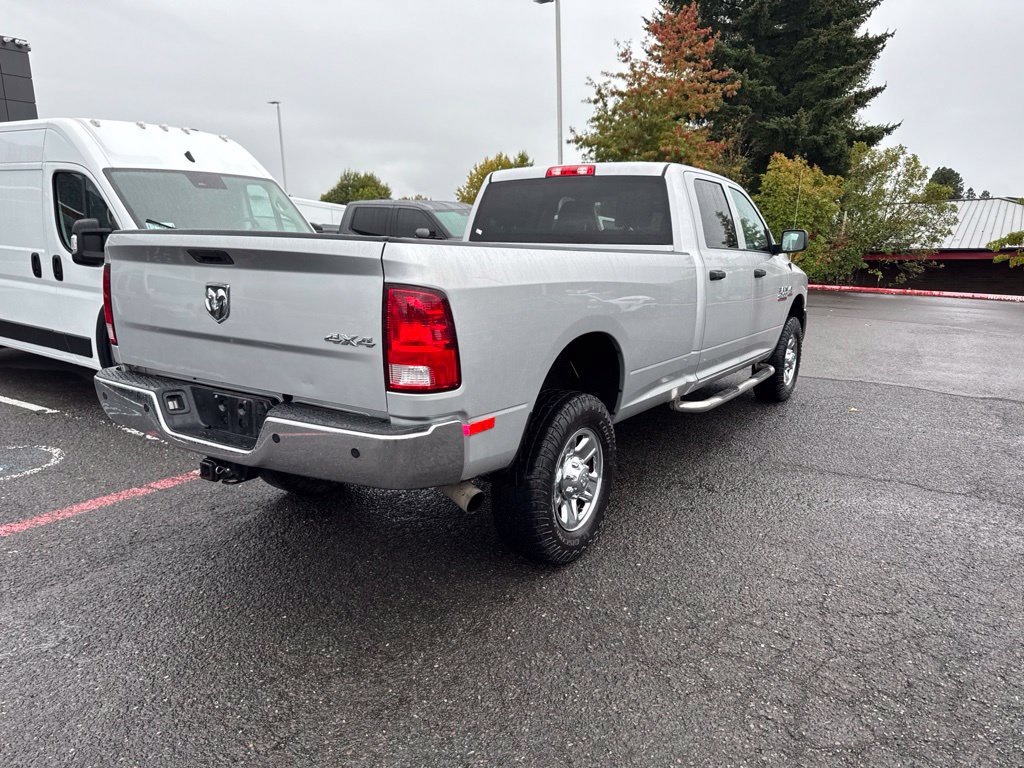 Used 2016 RAM 2500 Tradesman w/ Chrome Appearance Group AWD/4WD image 9