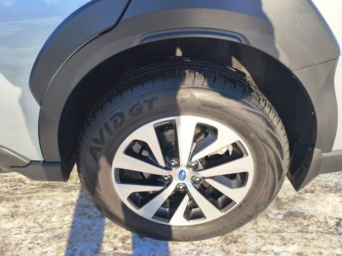 Certified 2025 Subaru Outback Premium image 31