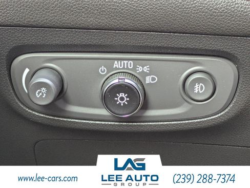Used 2021 Buick Encore GX Select w/ Advanced Technology Package FWD image 20