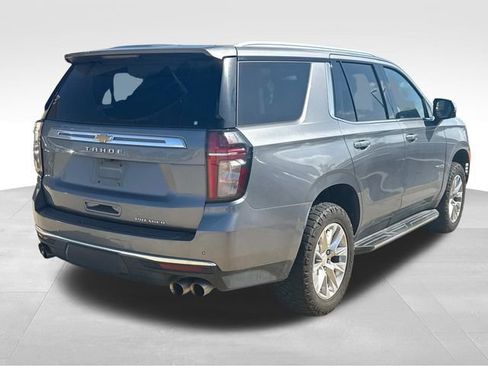 Used 2021 Chevrolet Tahoe Premier w/ Premium Package image 9