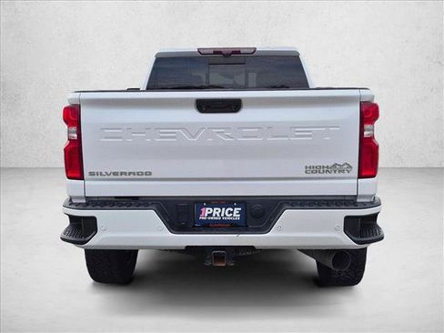 Used 2021 Chevrolet Silverado 2500 High Country w/ Z71 Off-Road Package AWD/4WD image 6