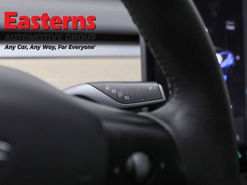 Used 2021 Tesla Model 3 Standard Range Plus image 13