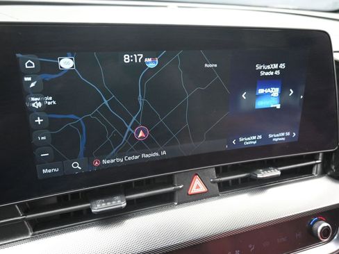 Used 2023 Kia Sportage SX image 16