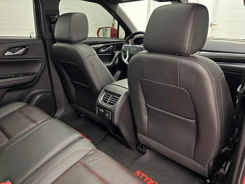 Used 2020 Chevrolet Blazer RS FWD image 36