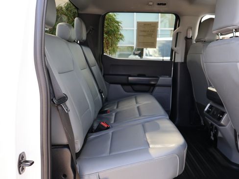 Used 2022 Ford F150 Lightning Pro image 21