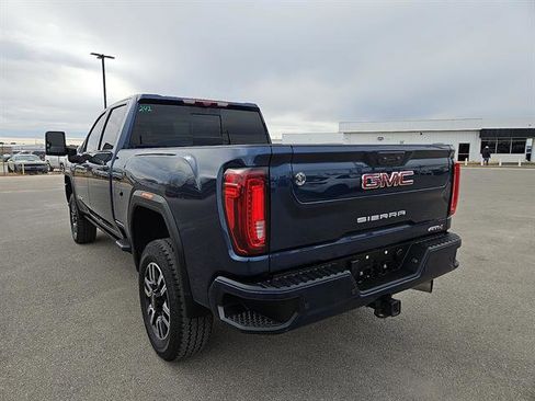 Used 2022 GMC Sierra 2500 AT4 w/ AT4 Premium Plus Package image 3