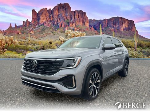 New 2026 Volkswagen Atlas Cross Sport SEL Premium R-Line AWD/4WD image 2