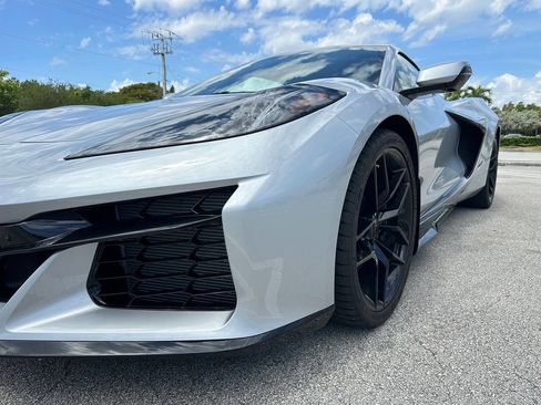 Used 2026 Chevrolet Corvette Z06 w/ Stealth Interior Trim Package image 11