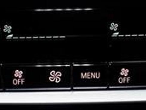 Used 2018 BMW 540i image 20