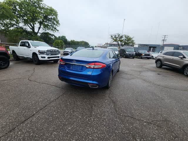 Used 2017 Ford Fusion SE w/ Fusion SE Technology Package AWD/4WD image 15
