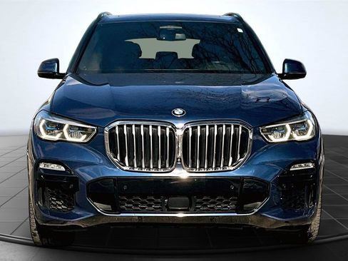 Used 2019 BMW X5 xDrive40i w/ M Sport Package image 2