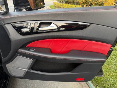 Used 2018 Mercedes-Benz CLS 550 image 31