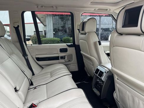 Used 2011 Land Rover Range Rover Supercharged AWD/4WD image 31