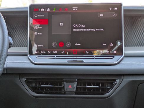 New 2026 Volkswagen Tiguan SE R-Line FWD image 19