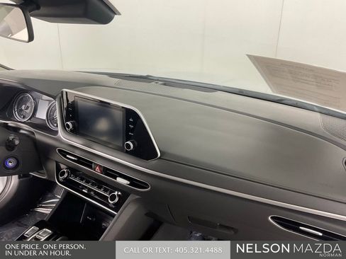 Used 2021 Hyundai Sonata SE FWD image 30