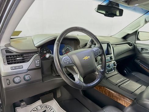 Used 2019 Chevrolet Tahoe Premier AWD/4WD image 10