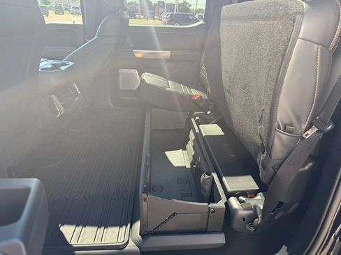 Used 2024 Ford F250 Platinum AWD/4WD image 15