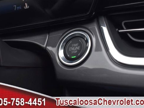 New 2026 Chevrolet Trax ACTIV w/ Sunroof Package image 32