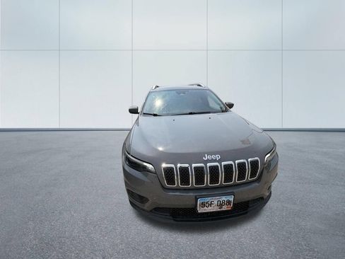 Used 2021 Jeep Cherokee Latitude Lux w/ Comfort/Convenience Group AWD/4WD image 2