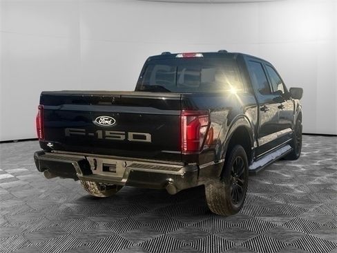 Used 2024 Ford F150 Lariat w/ Equipment Group 502A High image 5