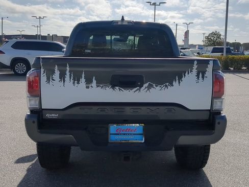 Used 2023 Toyota Tacoma TRD Off-Road image 14