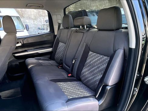 Used 2019 Toyota Tundra SR5 w/ TRD Off Road Package AWD/4WD image 20