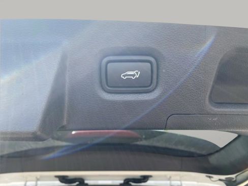 Certified 2023 Hyundai Santa Fe SEL FWD image 32