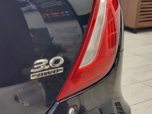 Used 2016 Jaguar XJ AWD/4WD image 13