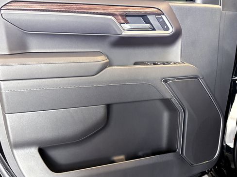 New 2025 Chevrolet Silverado 1500 LT image 17