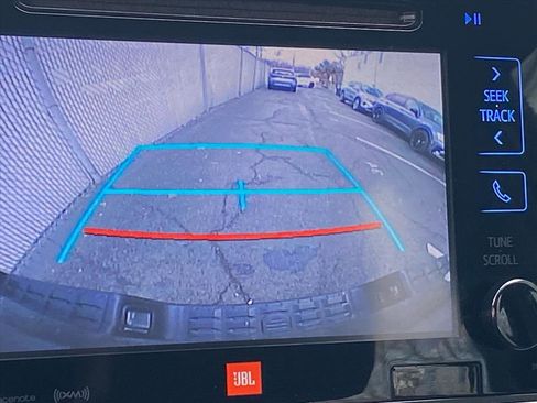 Used 2017 Toyota Tacoma Limited image 20