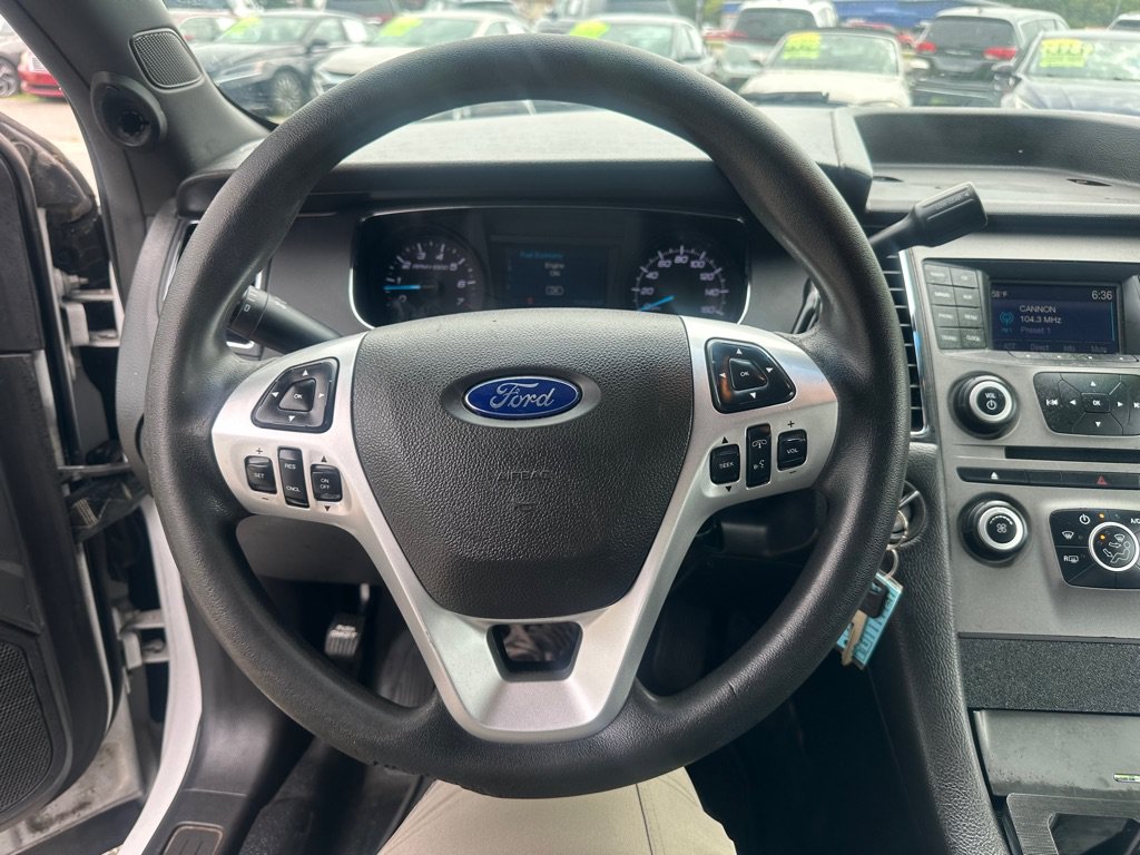 Used 2017 Ford Taurus Police Interceptor AWD image 15