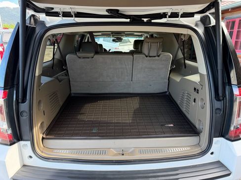 Used 2019 GMC Yukon XL SLT w/ Open Road Package AWD/4WD image 21