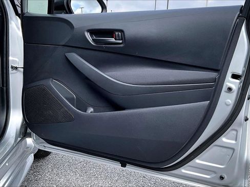 Used 2024 Toyota Corolla LE image 25