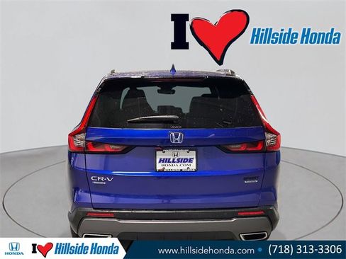 Certified 2023 Honda CR-V Sport Touring image 4