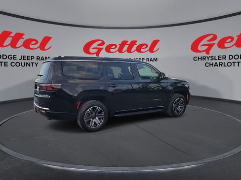 New 2025 Jeep Wagoneer 2WD w/ Convenience Group I image 8