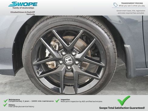 Used 2025 Honda Civic Sport image 30