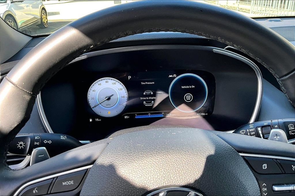 Certified 2023 Hyundai Santa Fe SEL w/ Premium Package FWD image 13