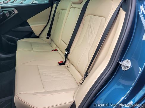 Used 2026 BMW X3 xDrive30 w/ Premium Package image 12