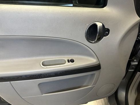 Used 2006 Chevrolet HHR LT w/ Preferred Equipment Group FWD image 22