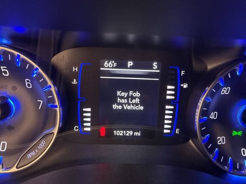Used 2020 Chrysler Voyager LX w/ Cold Weather Group FWD image 14