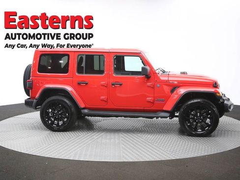 Used 2025 Jeep Wrangler Unlimited Sahara image 45