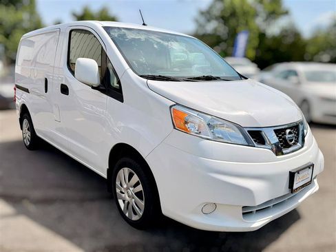 Used 2017 Nissan NV200 SV w/ Back Door Glass Package FWD image 3