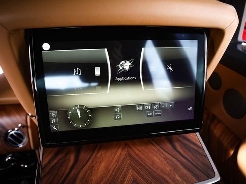 Used 2022 Rolls-Royce Cullinan AWD/4WD image 50