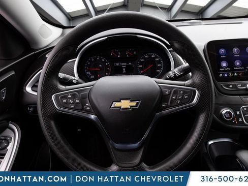 Used 2024 Chevrolet Malibu LT FWD image 5
