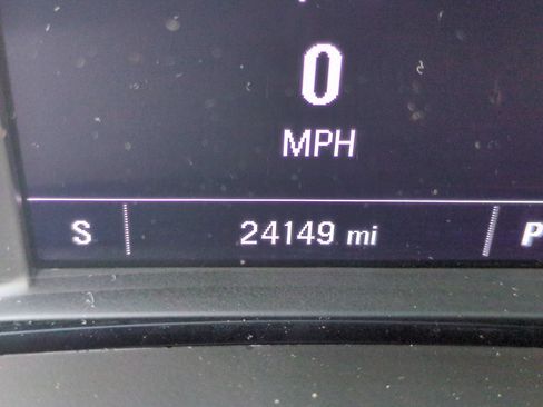 Used 2023 Chevrolet Equinox LS AWD/4WD image 22