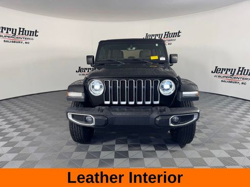 Used 2020 Jeep Wrangler Unlimited Sahara image 4