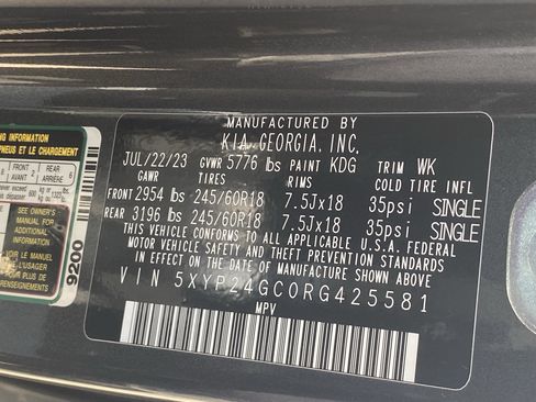 Certified 2024 Kia Telluride LX FWD image 32
